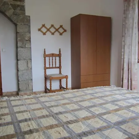 τhanassis House Апартаменты