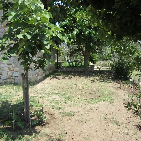 τhanassis House Апартаменты