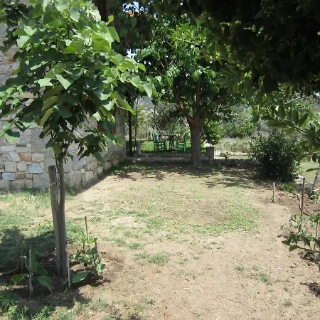 τhanassis House 아파트